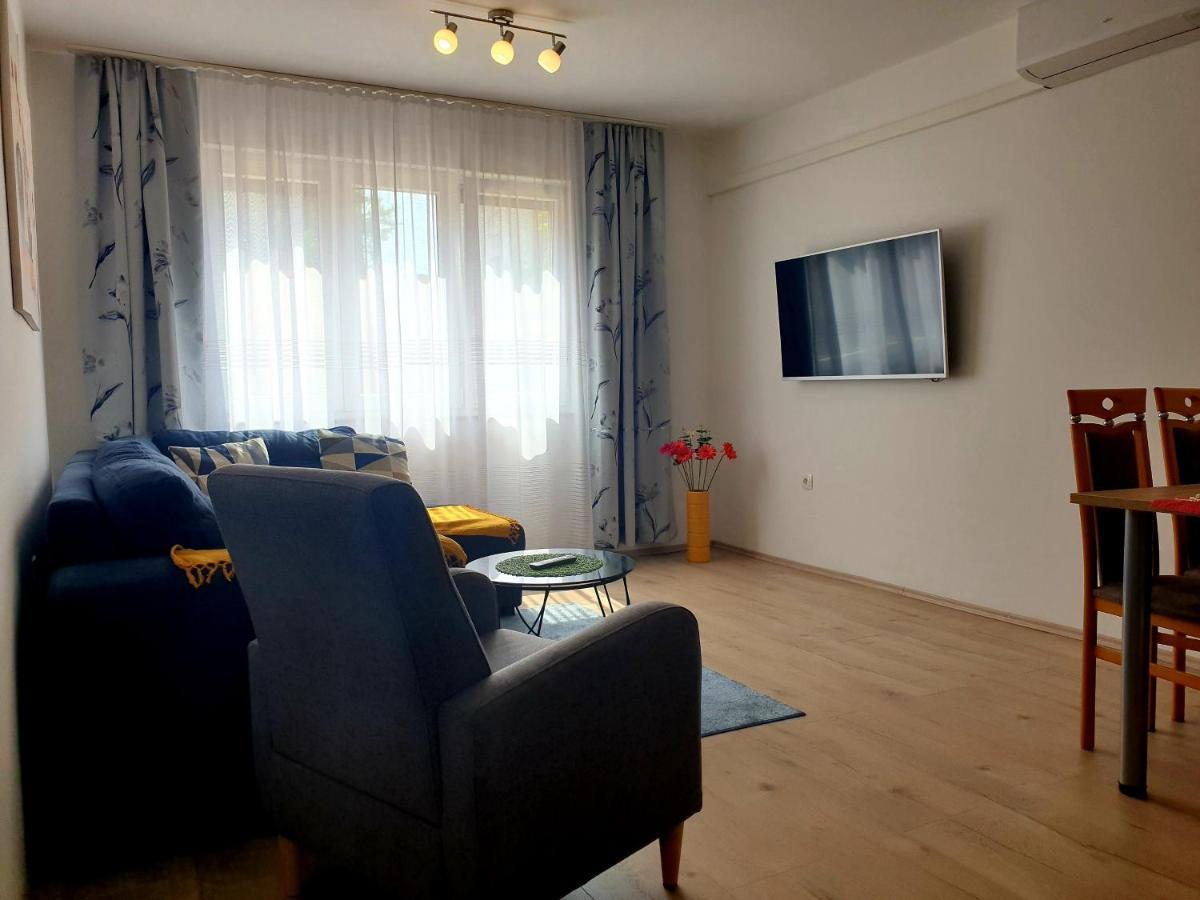 Apartment Mon Cheri-Located In A Quiet Neighbourhood Near Beaches Free Parking Pula Buitenkant foto